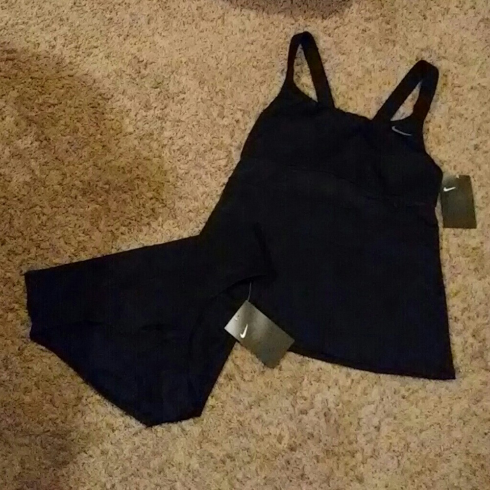 Womens Nike 2 piece swimsuit